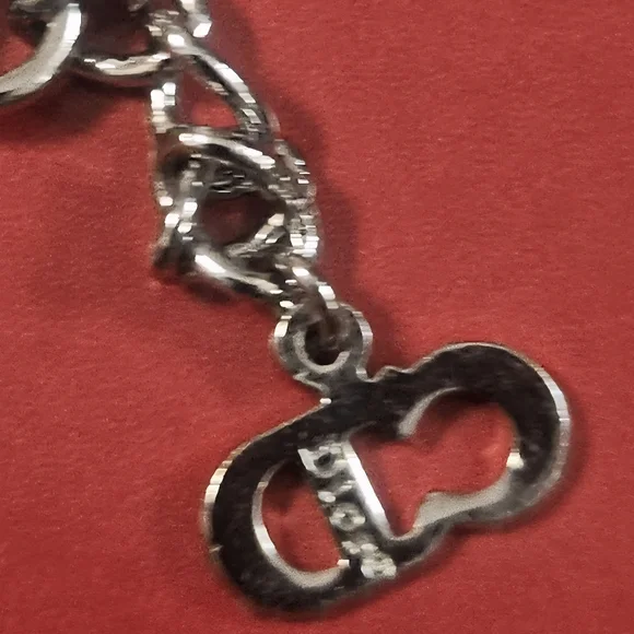 DIOR HANGING CD SILVER NECKLACE